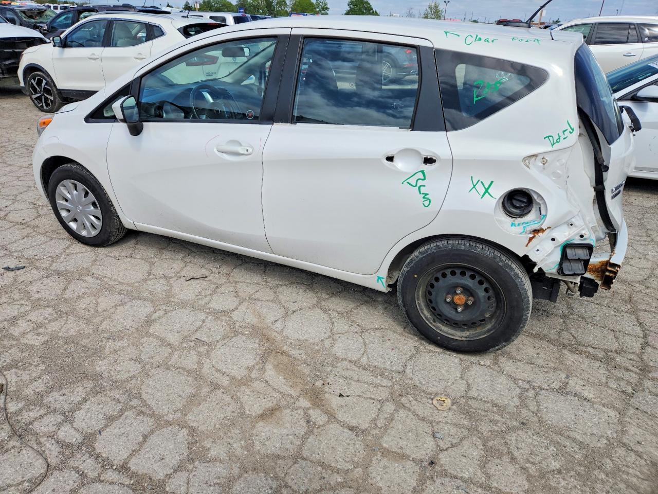 2017 Nissan Versa Note S Plus - Фото 2