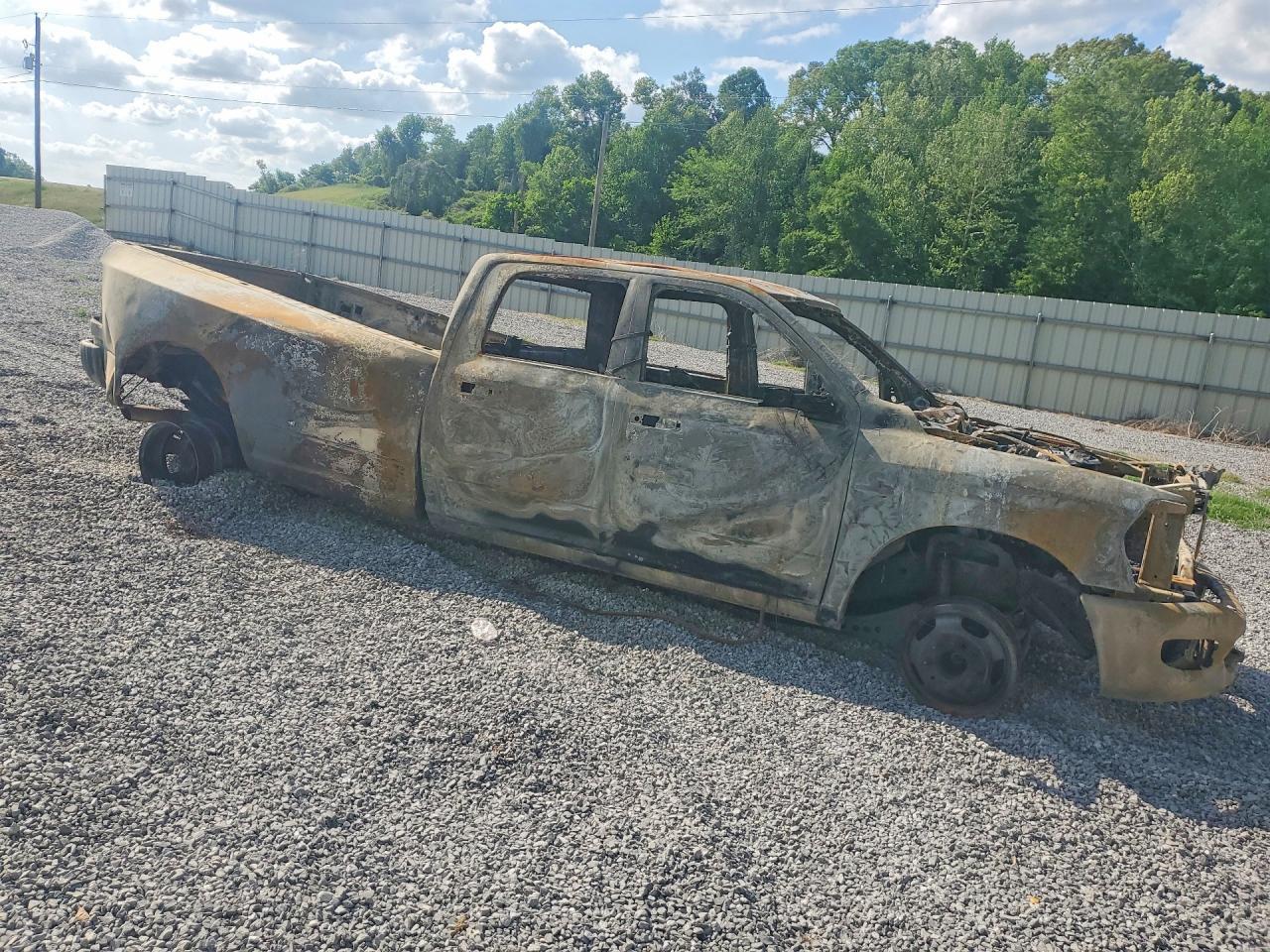 2023 Ram 3500 Tradesman - Image 4