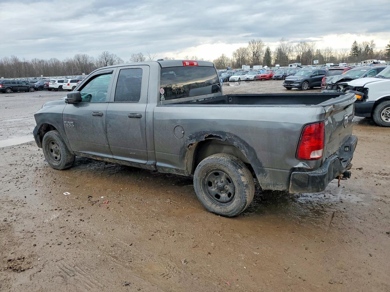 2013 Ram 1500 St - Фото 2