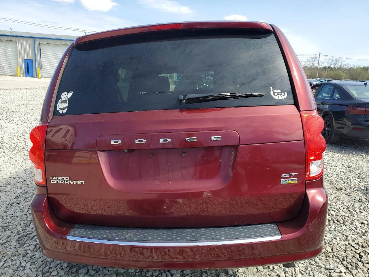 2017 Dodge Grand Caravan Gt - Image 6
