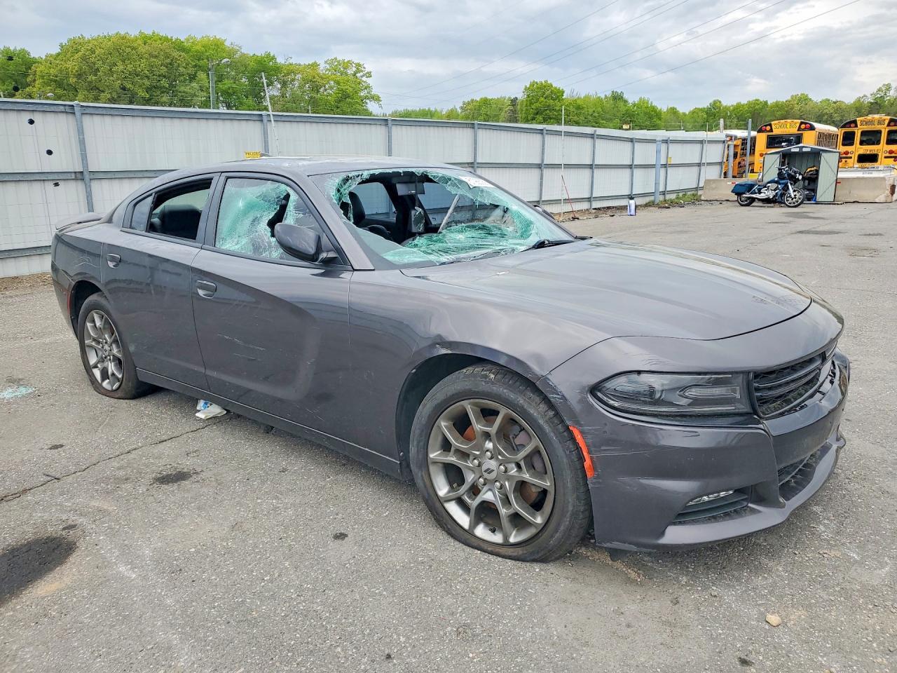2017 Dodge Charger Sxt - Image 4
