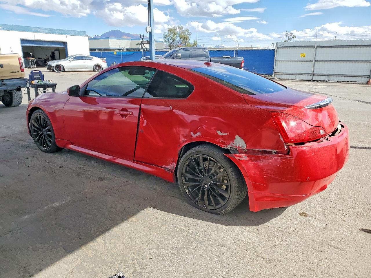 2012 Infiniti G37 Coupe Base - Image 2
