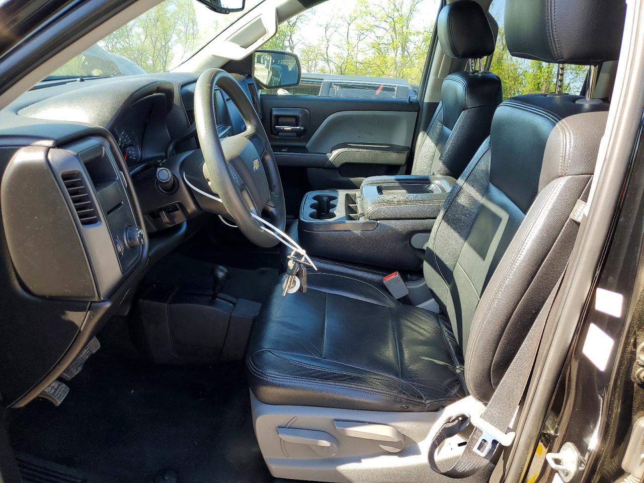 2018 Chevrolet Silverado K1500 Custom - Фото 7