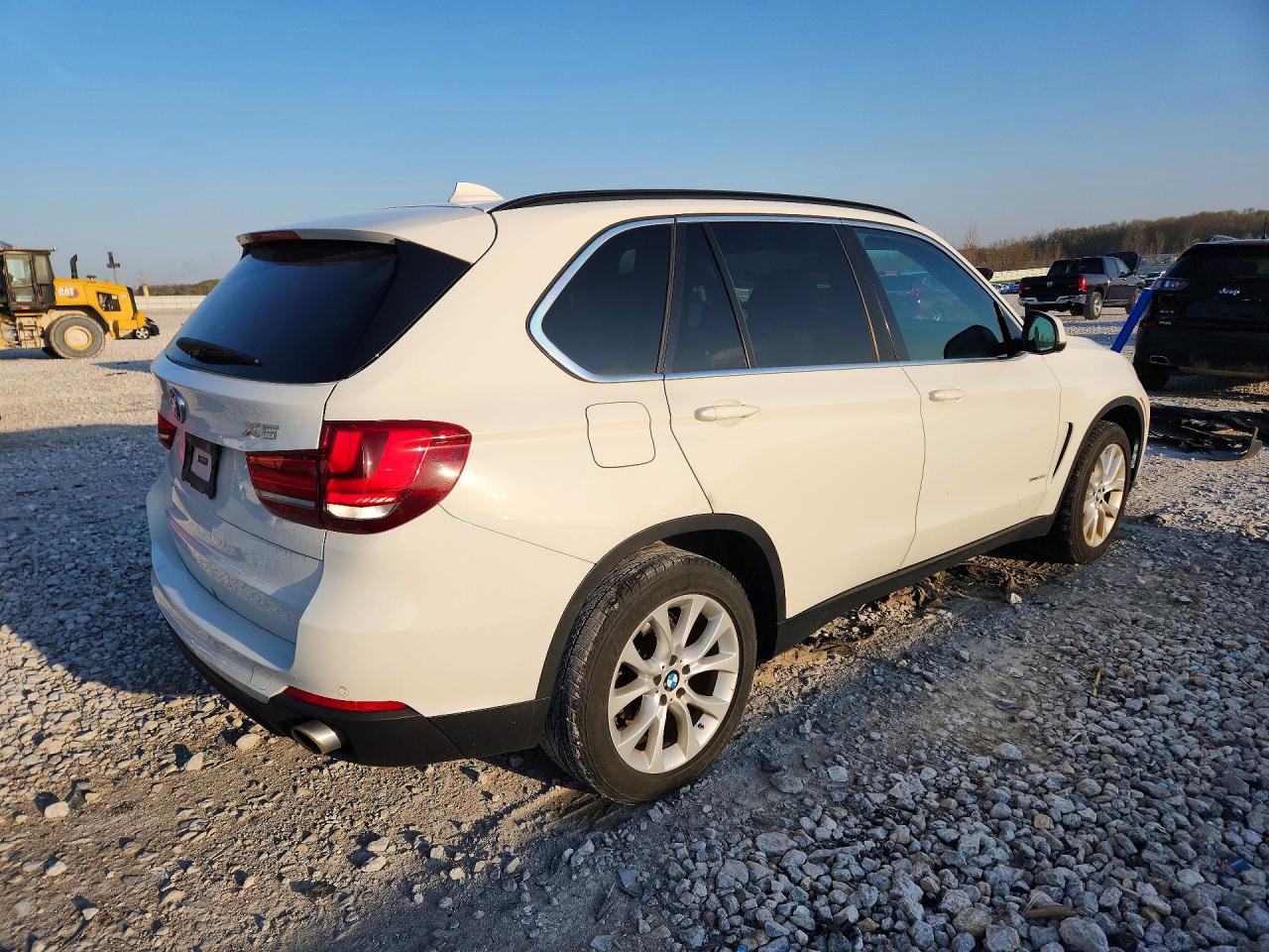 2016 BMW X5 xDrive35I - Image 3