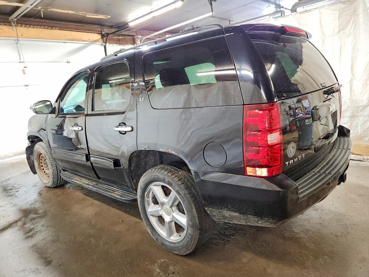 2011 Chevrolet Tahoe K1500 Lt - Image 2