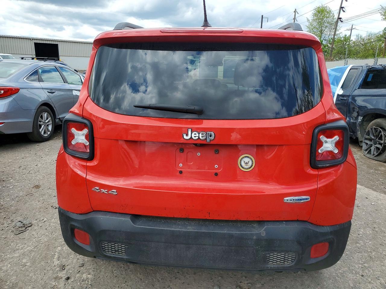 2017 Jeep Renegade Latitude - Фото 6