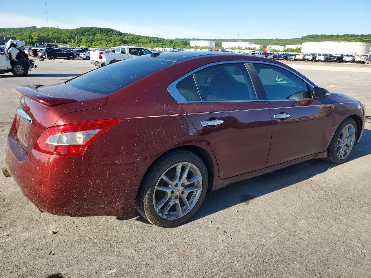 2011 Nissan Maxima 3.5 S - Фото 3