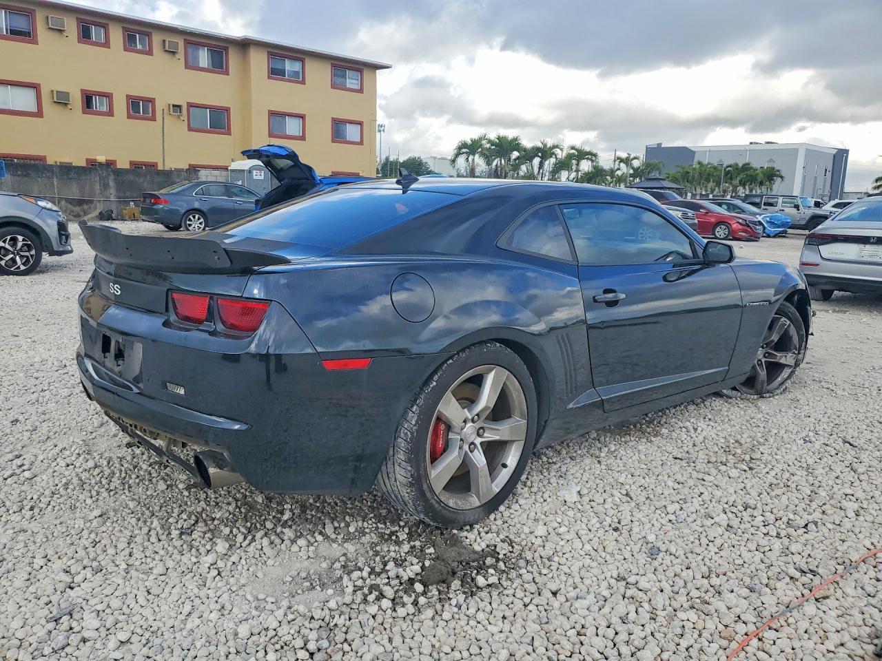 2012 Chevrolet Camaro 2Ss - Image 3