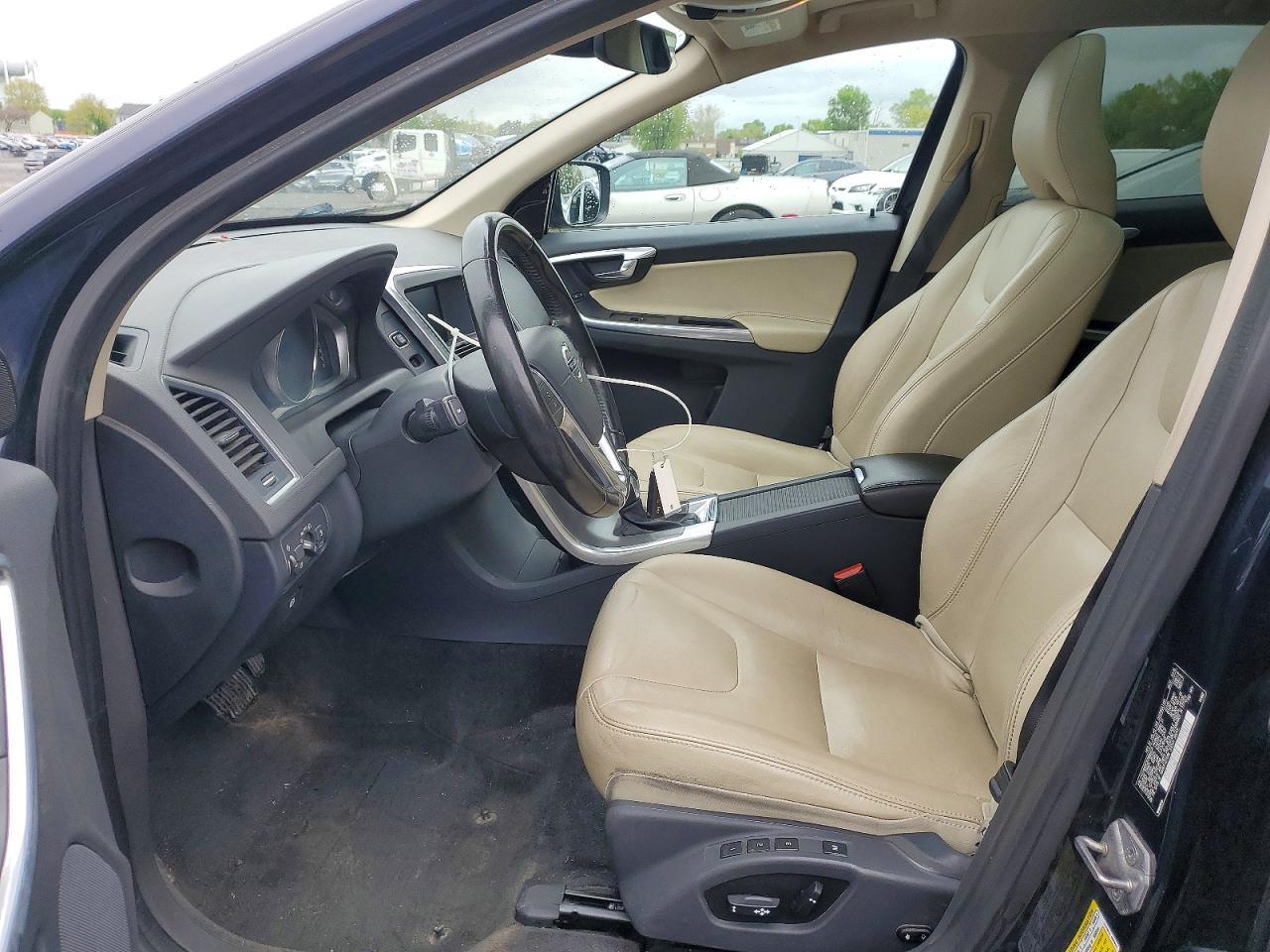 2016 Volvo Xc60 T6 Premier - Фото 7