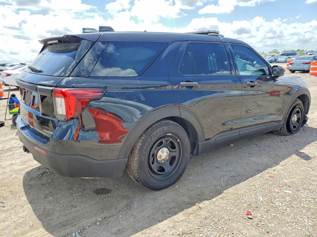 2025 Ford Explorer Police Interceptor - Фото 3