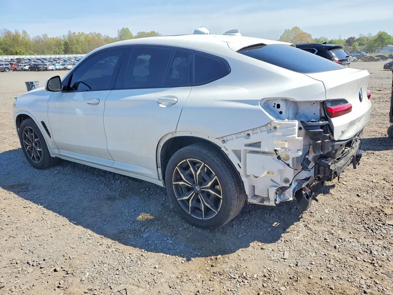 2024 BMW X4 xDrive30I - Фото 2