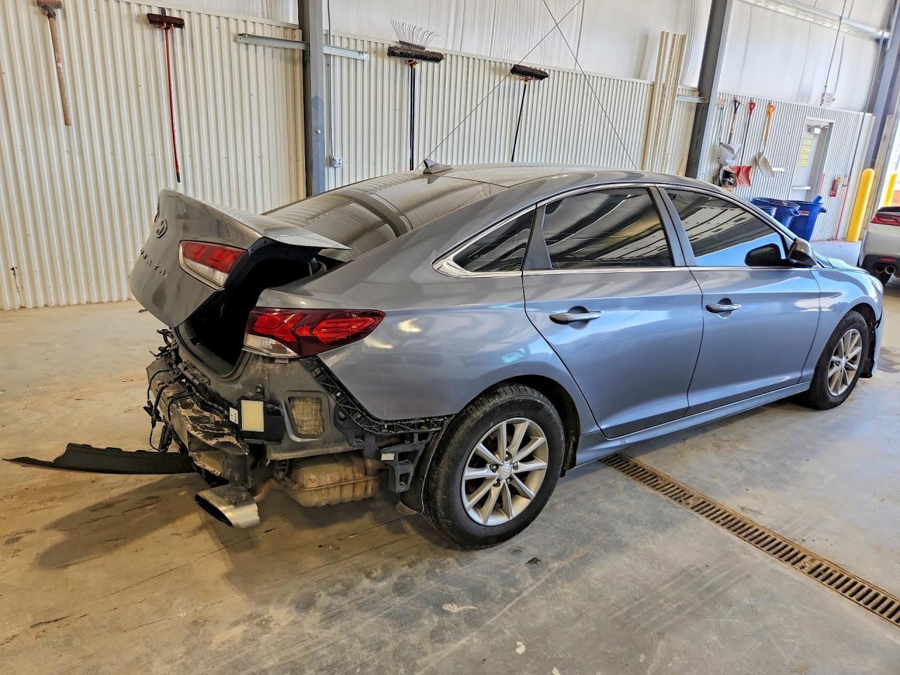 2019 Hyundai Sonata Se - Фото 3