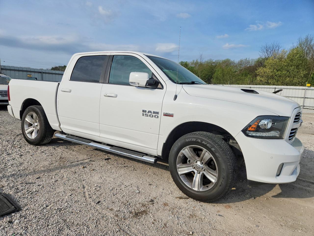 2016 Ram 1500 Sport - Фото 4