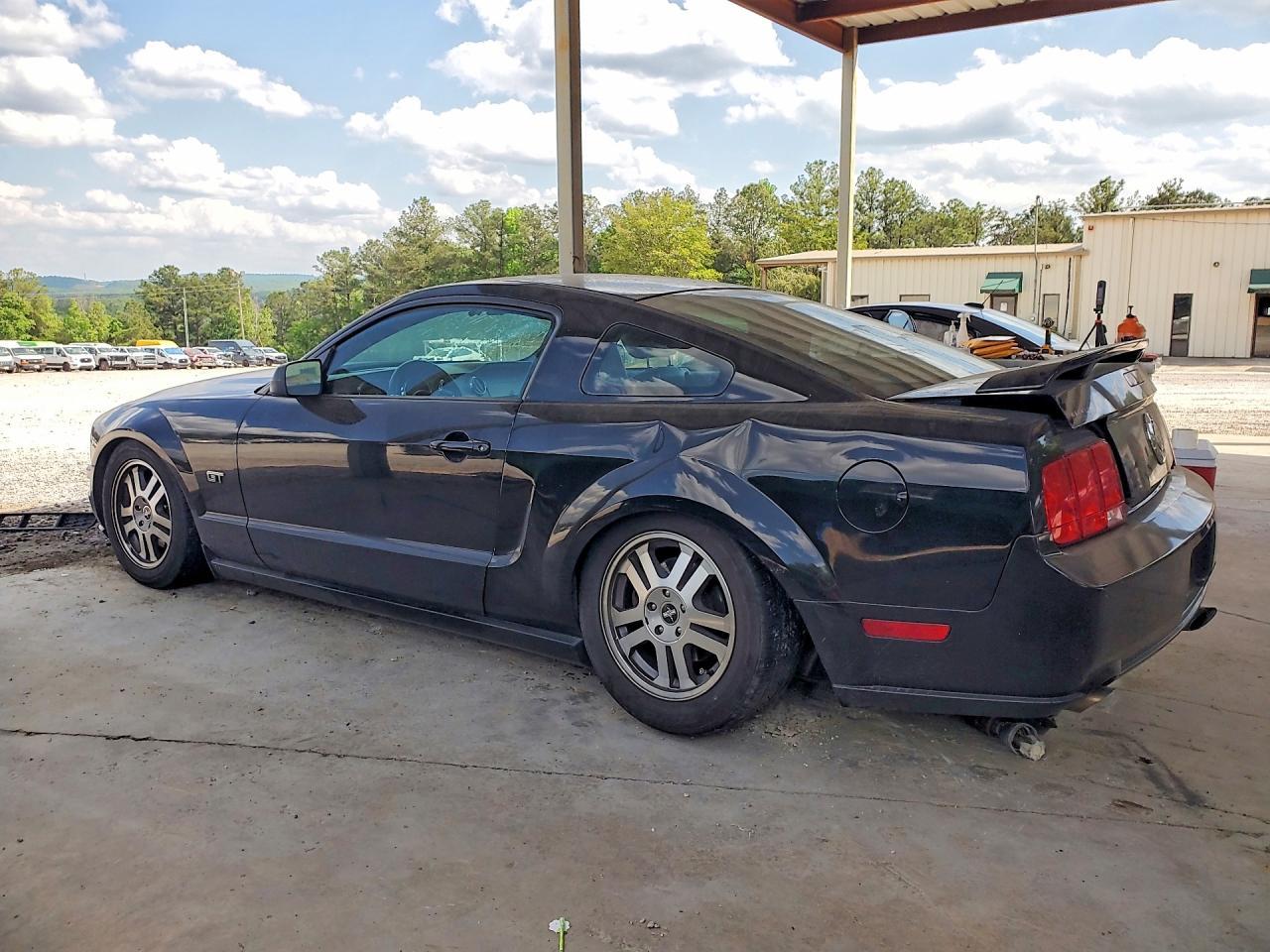 2006 Ford Mustang Gt - Image 2