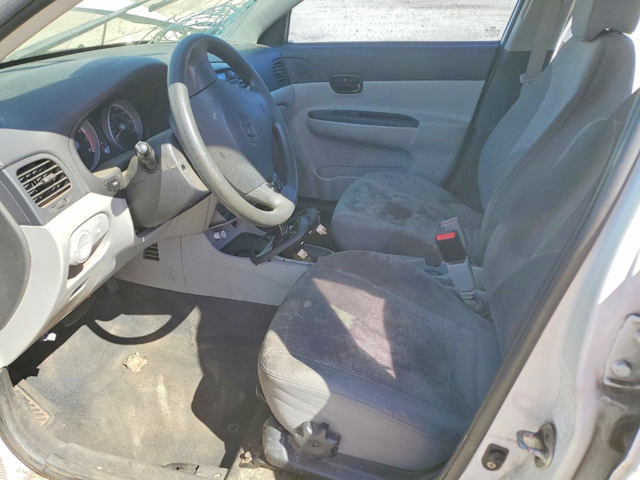 2009 Hyundai Accent Gls - Фото 7