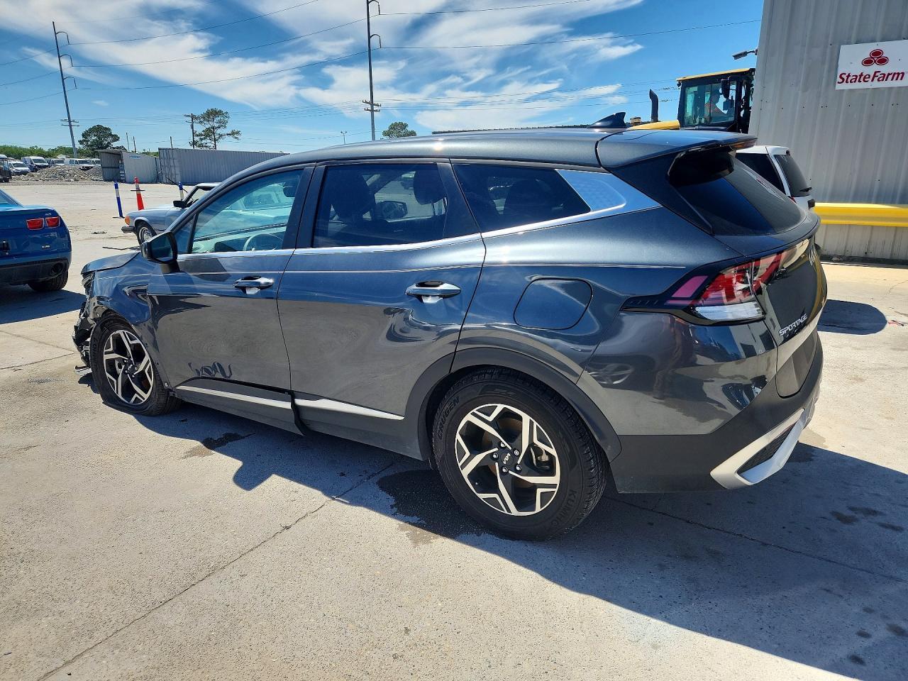 2023 Kia Sportage Lx - Фото 2