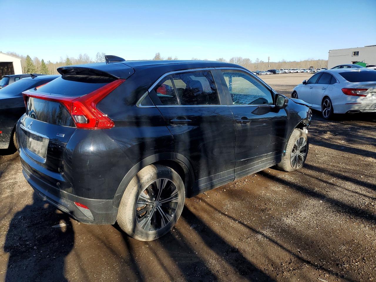 2020 Mitsubishi Eclipse Cross Le - Фото 3