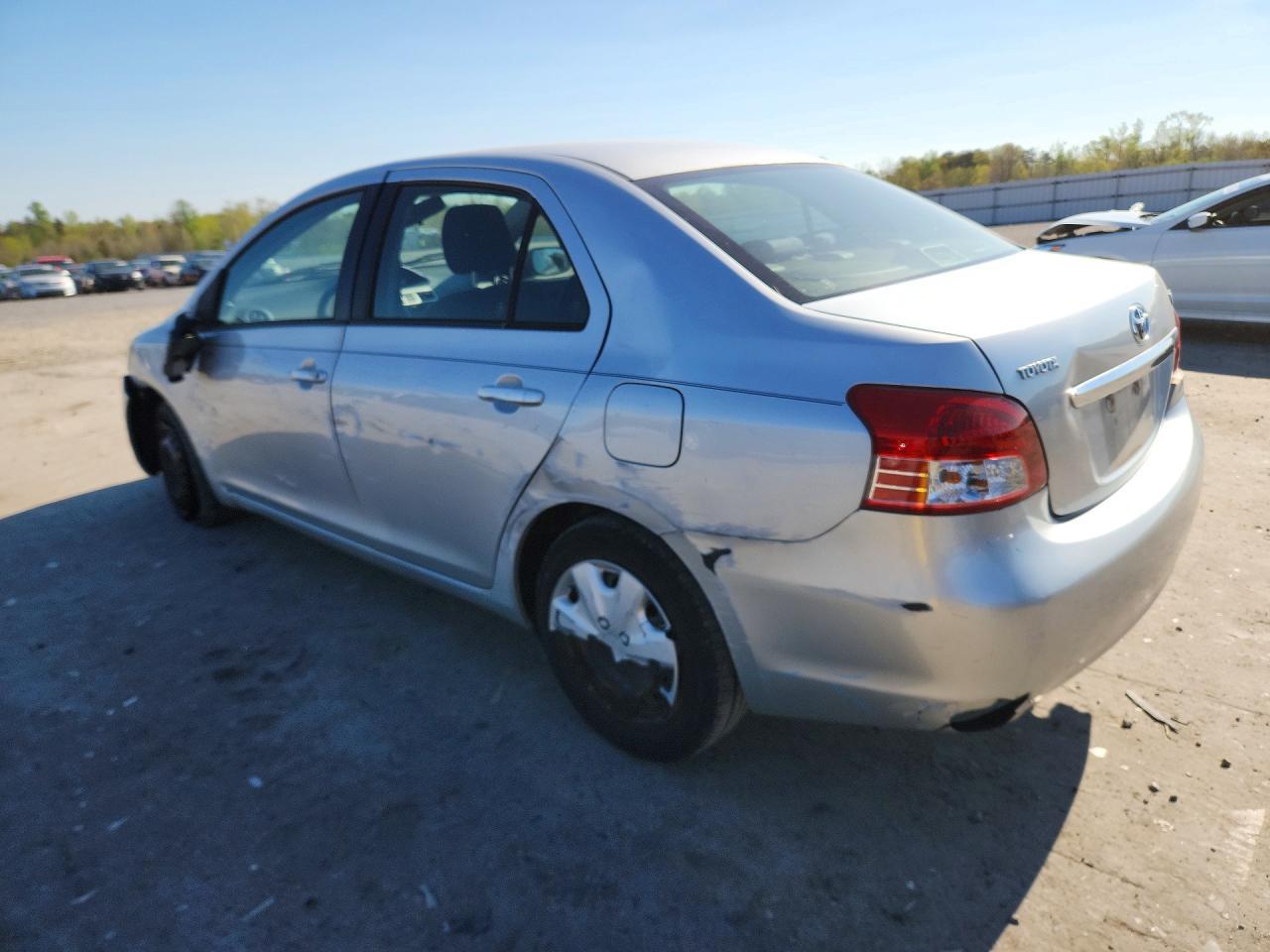 2007 Toyota Yaris Base - Image 2