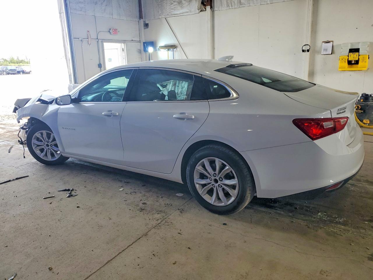 2023 Chevrolet Malibu Lt - Фото 2