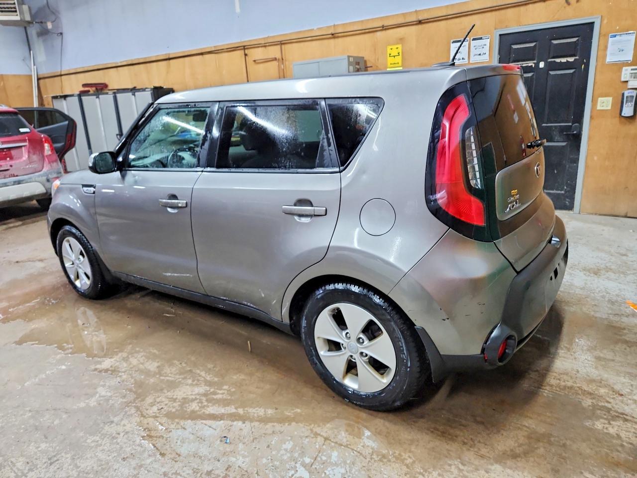2016 Kia Soul Base - Фото 2