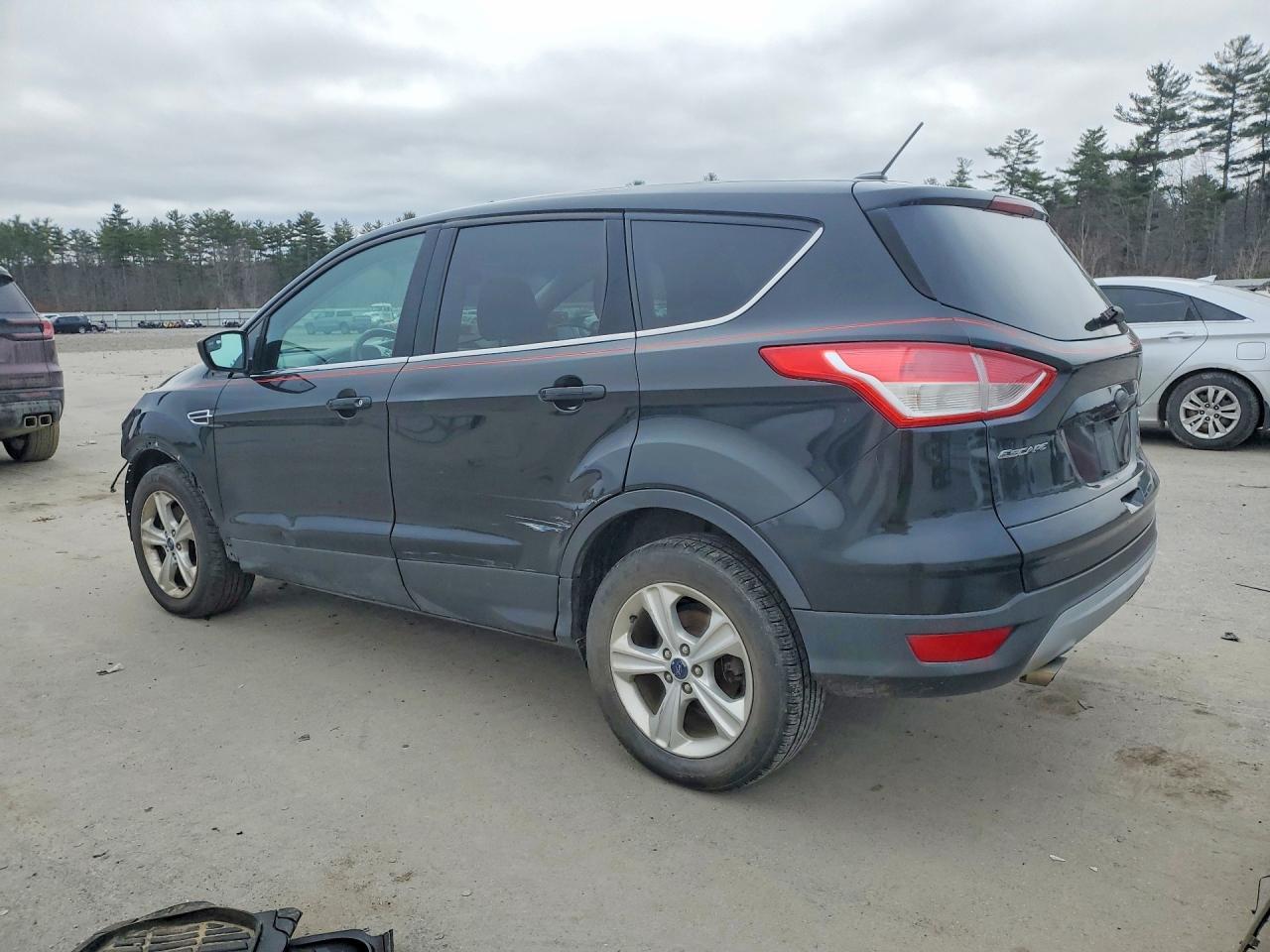 2014 Ford Escape Se - Фото 2