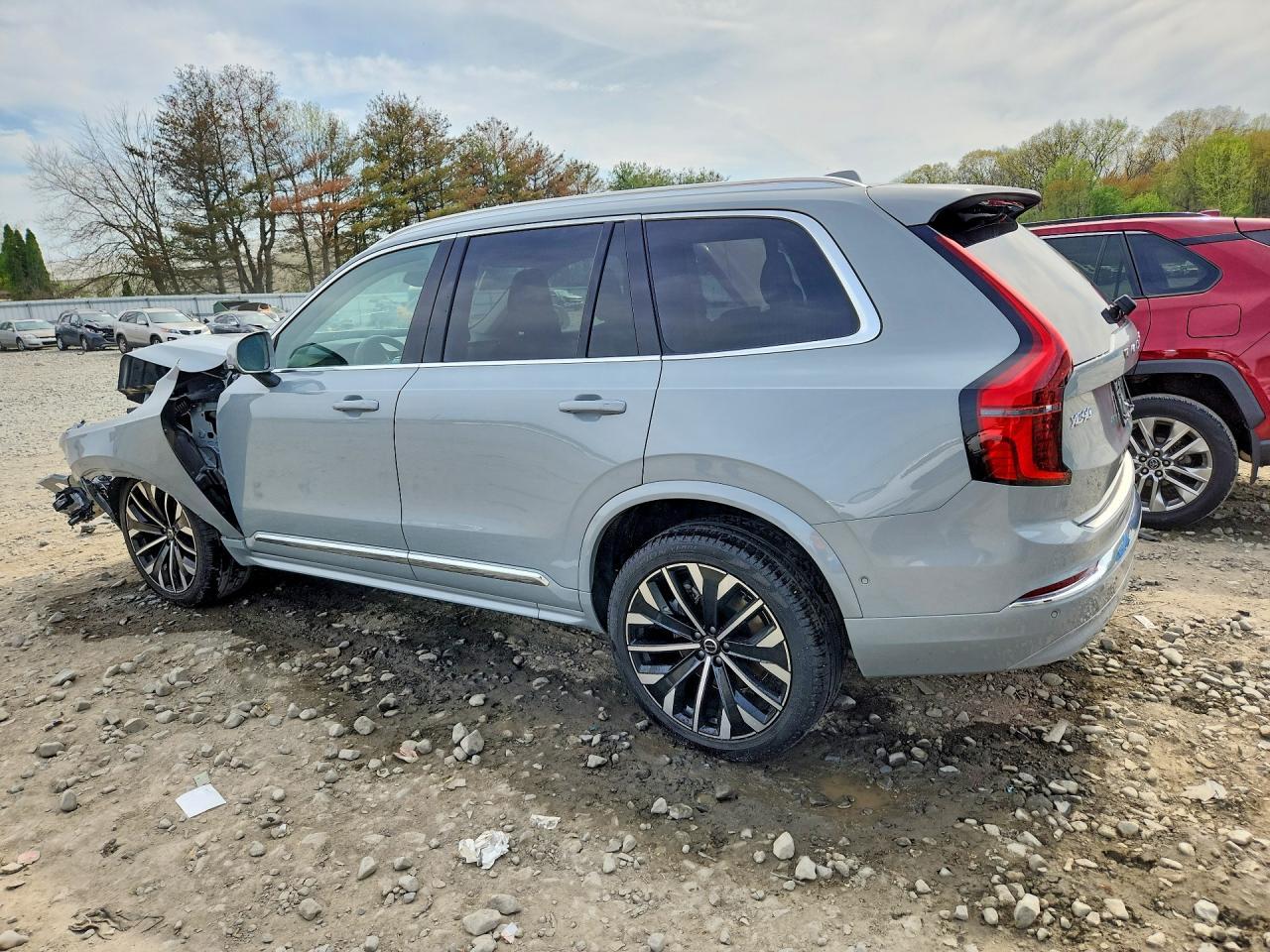 2026 Volvo Xc90 Plus - Image 2