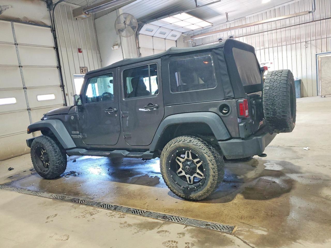 2016 Jeep Wrangler Unlimited Sport - Image 2