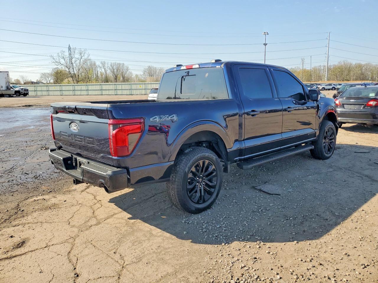 2025 Ford F150 Xlt - Фото 3