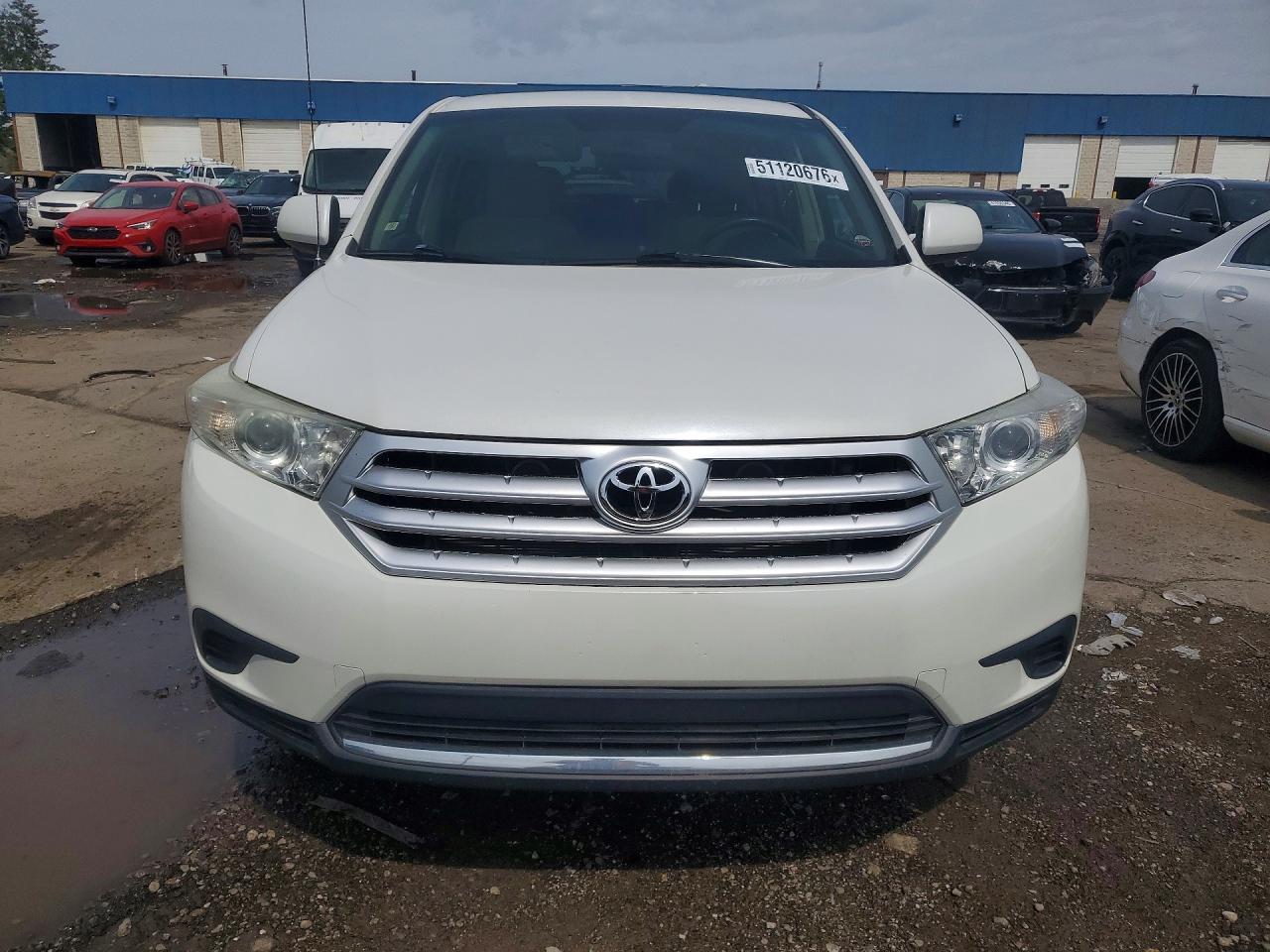 2012 Toyota Highlander Base - Image 5