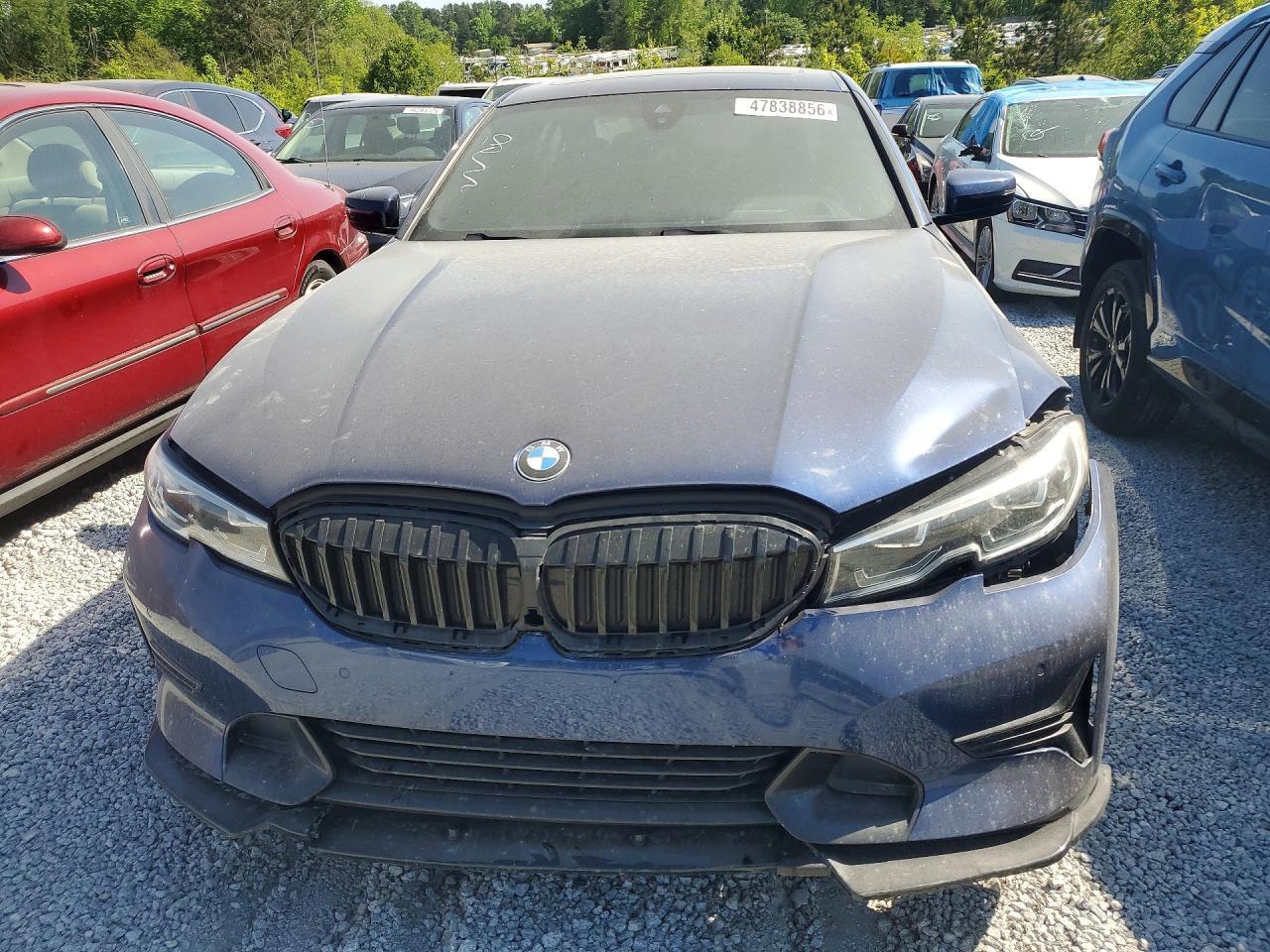 2019 BMW 330Xi - Image 5