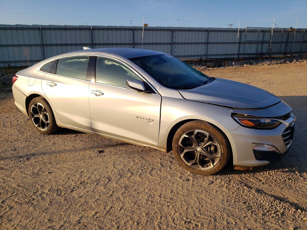 2022 Chevrolet Malibu Lt - Фото 4
