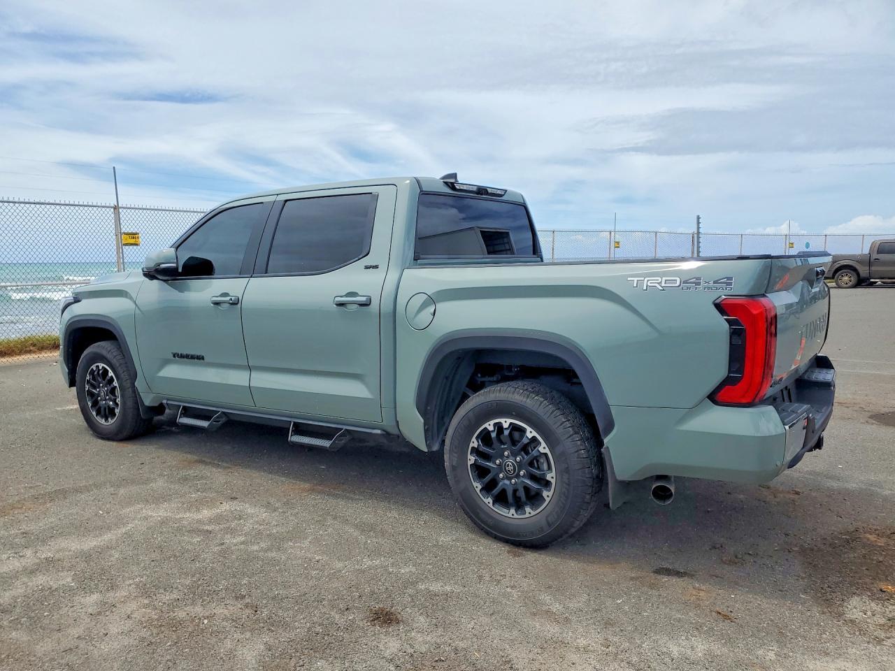 2025 Toyota Tundra Sr5 - Фото 2