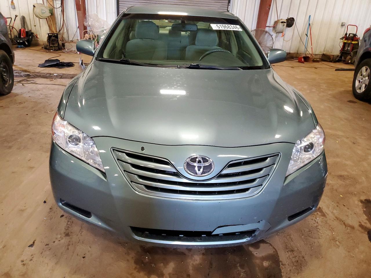 2009 Toyota Camry Le - Фото 5
