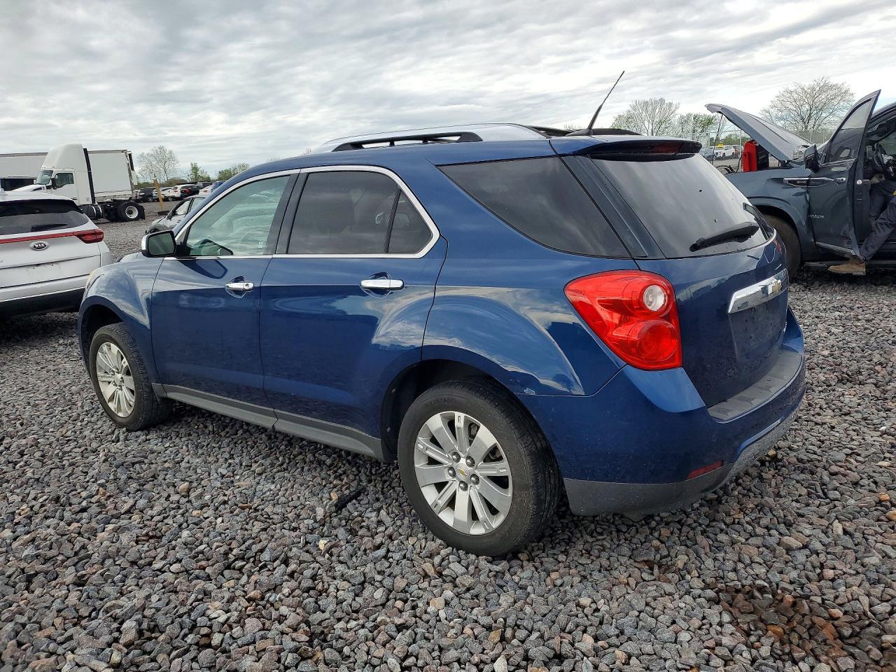 2010 Chevrolet Equinox Lt - Фото 2