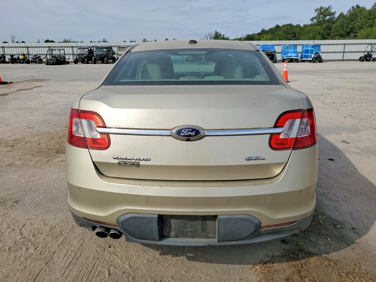 2011 Ford Taurus Sel - Image 6