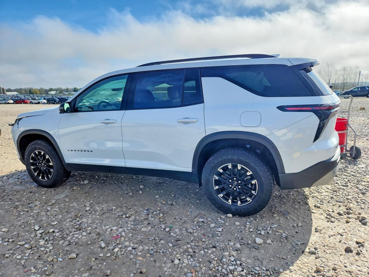 2026 Chevrolet Traverse Z71 - Фото 2