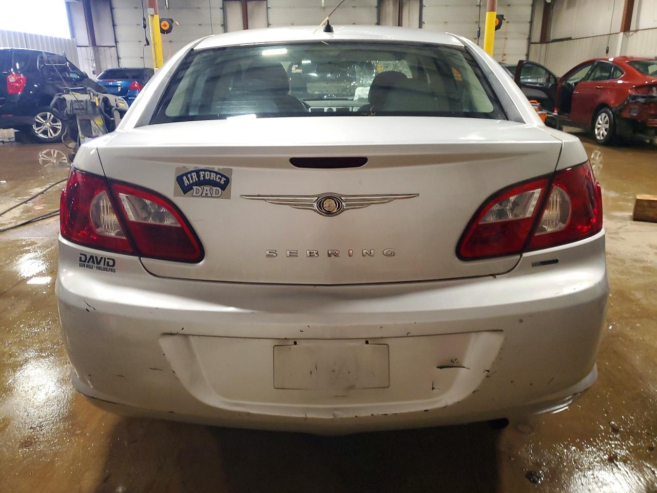2007 Chrysler Sebring Touring - Image 6