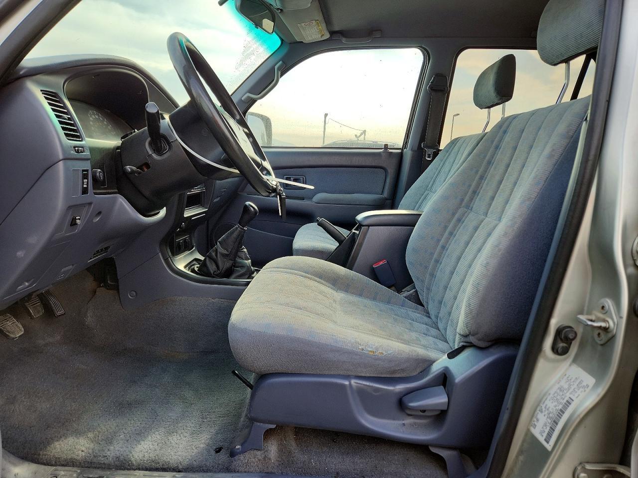 1999 Toyota 4Runner Base - Фото 7