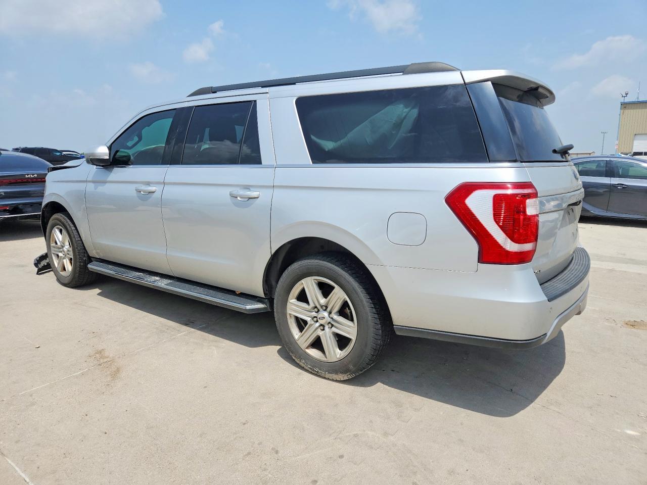 2018 Ford Expedition Max Xlt - Image 2