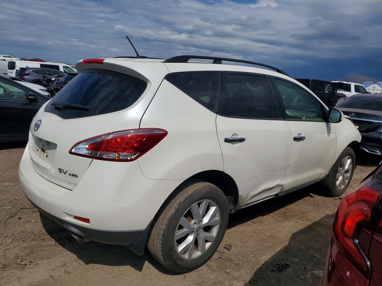 2012 Nissan Murano S - Image 3