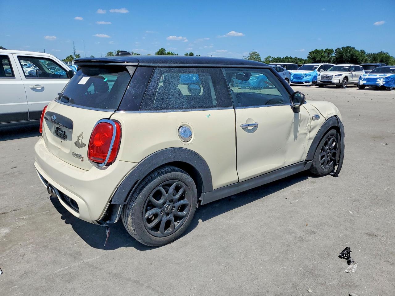 2020 Mini Cooper S - Image 3