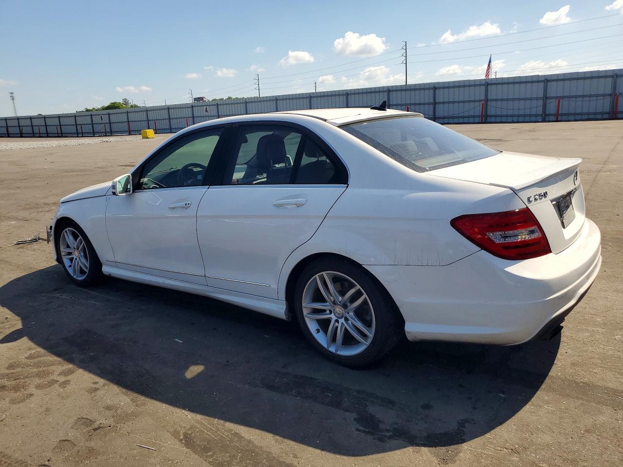 2013 Mercedes-Benz C 250 - Фото 2