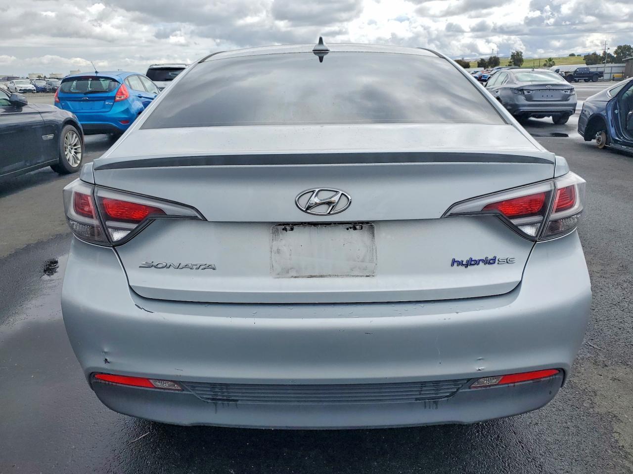 2017 Hyundai Sonata Hybrid Se - Image 6