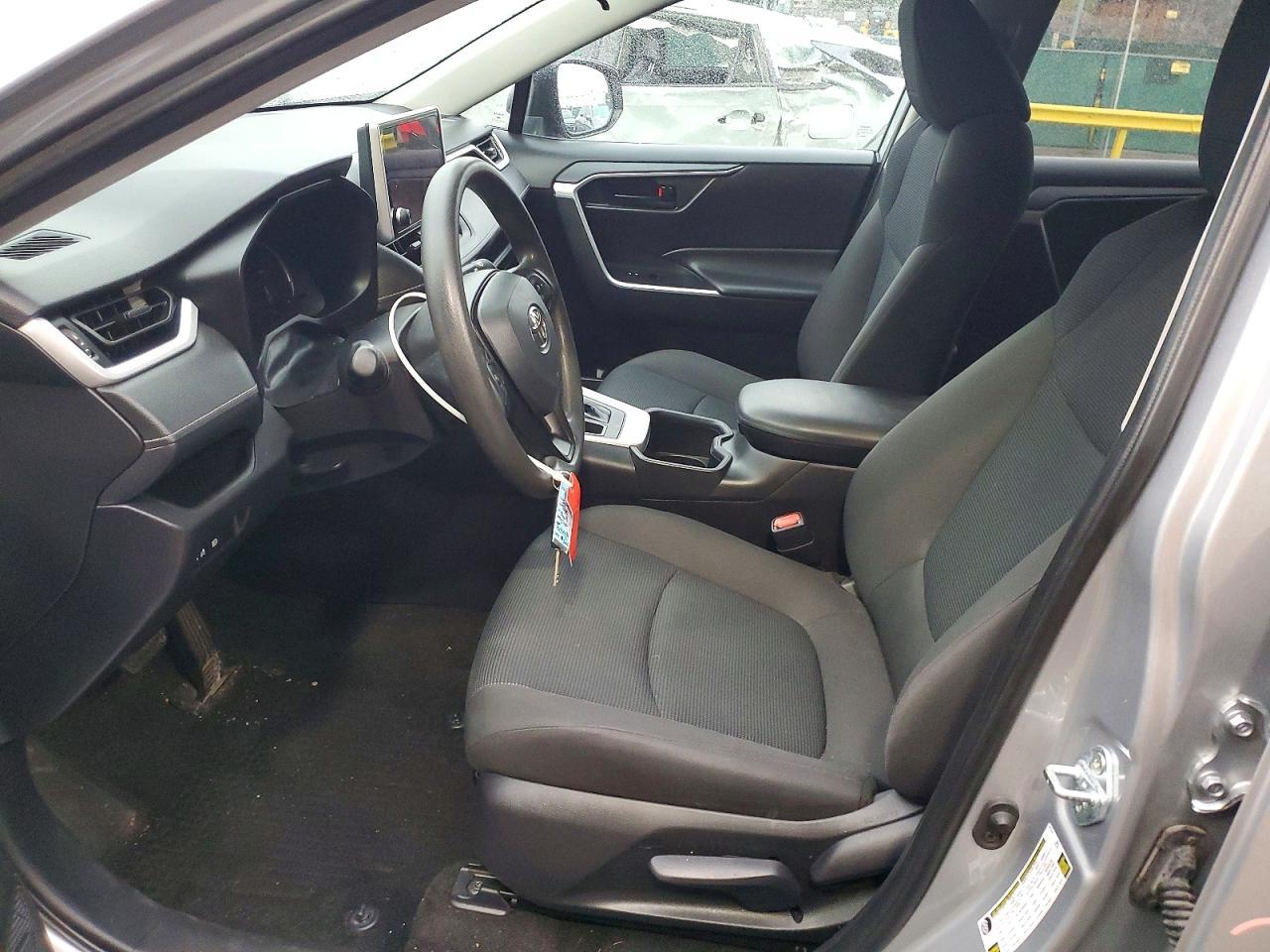 2024 Toyota Rav4 Le - Фото 7