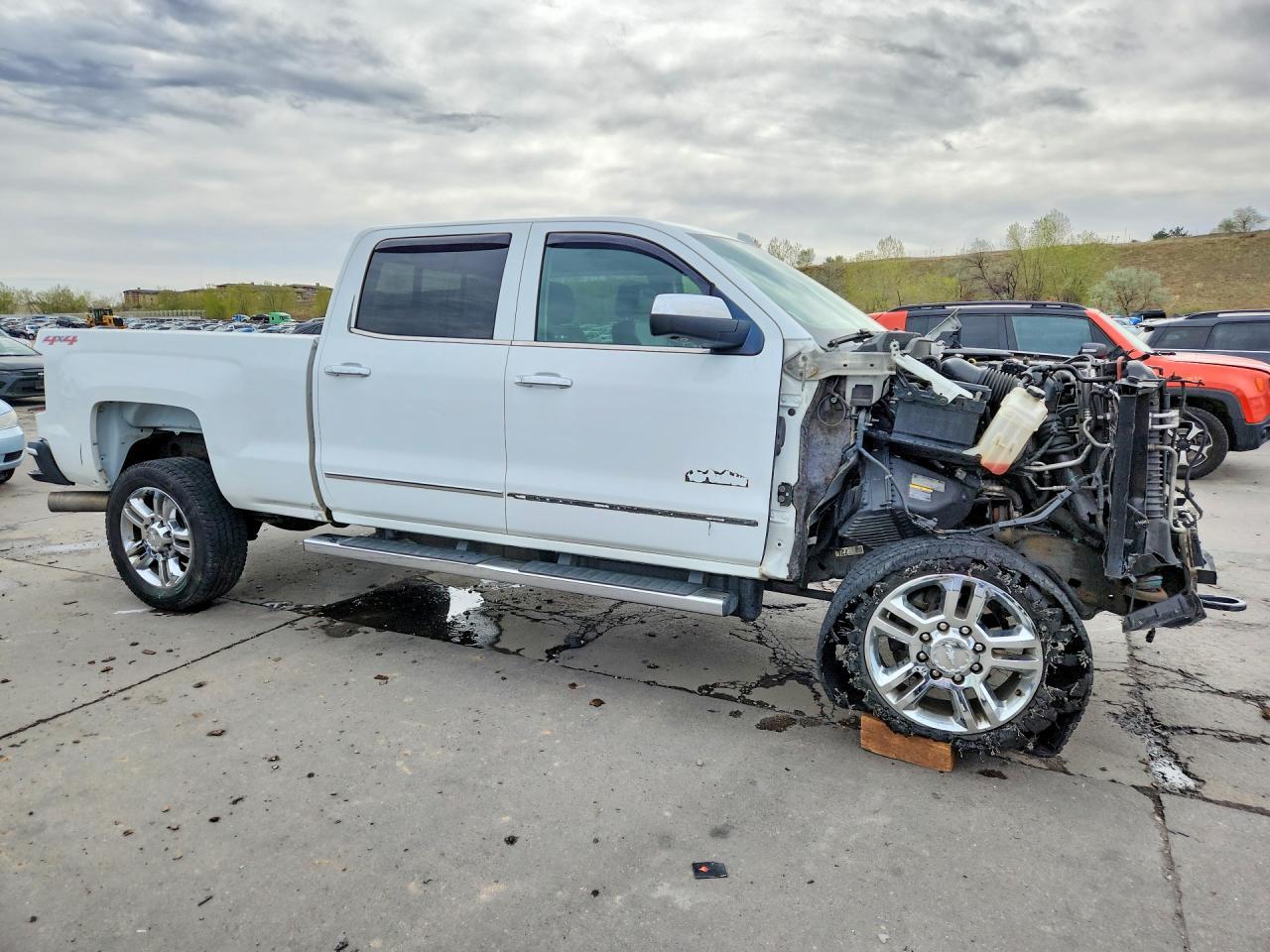 2016 Chevrolet Silverado K2500 High Country - Фото 4