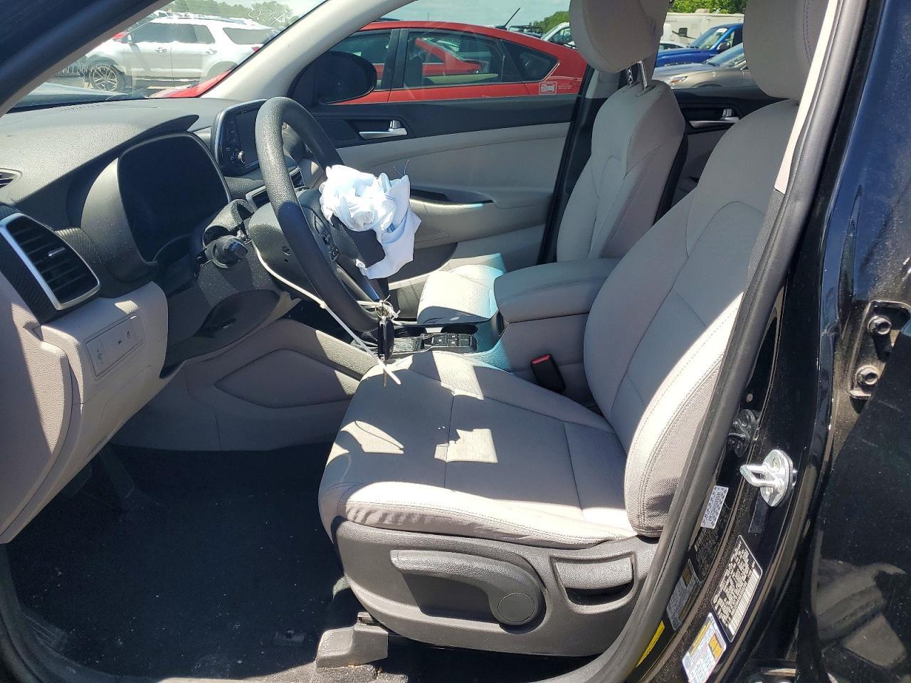 2021 Hyundai Tucson Se - Image 7