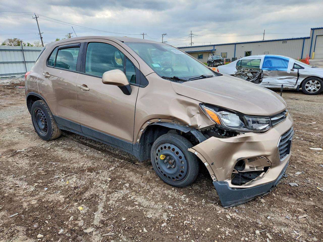 2019 Chevrolet Trax Ls - Image 4