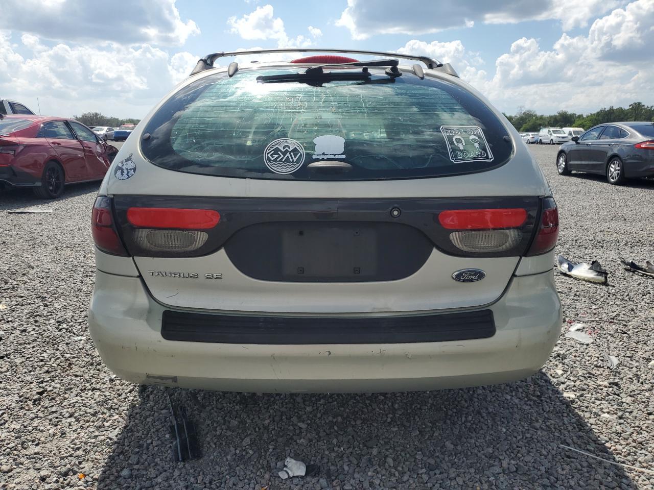 2004 Ford Taurus Se - Image 6