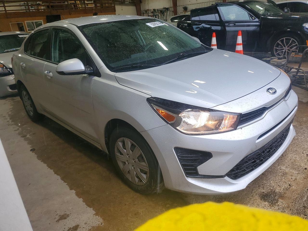 2021 Kia Rio Lx - Фото 4