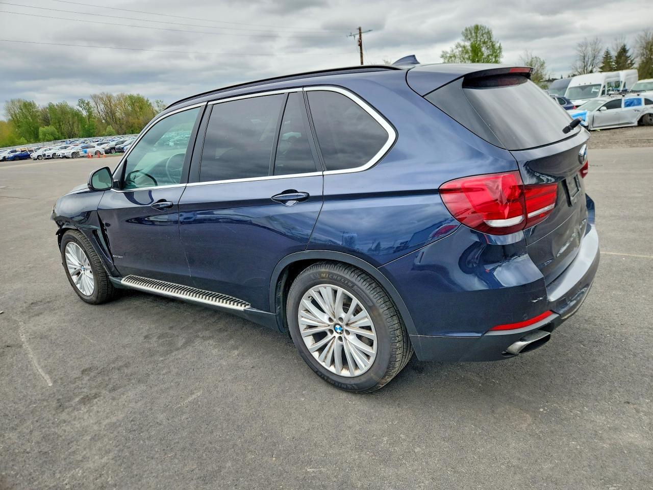2015 BMW X5 xDrive50I - Image 2